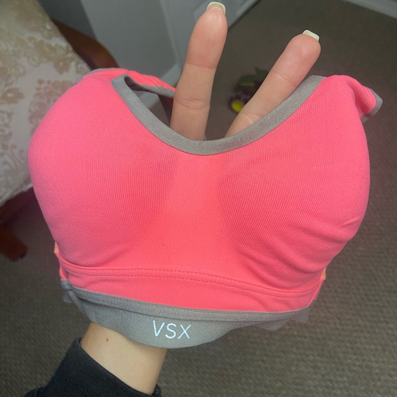 Victoria Secret Sports Bra - Picture 5 of 6